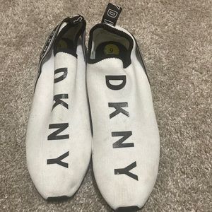 DKNY white & black tennis shoes